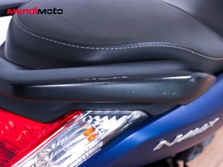 YAMAHA NMAX