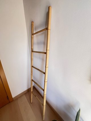 Escalera decorativa de bambú