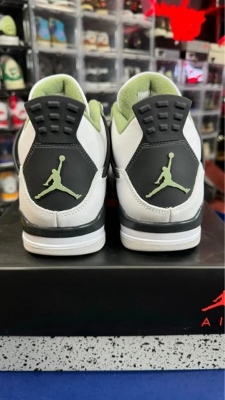 Jordan 4 Retro Verde Talla 41