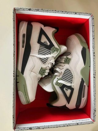 Zapatillas Jordan 4 Verde Blanco Talla 44