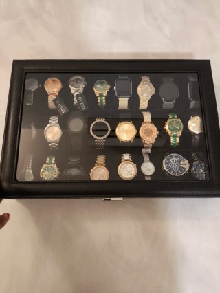 Scatola porta orologi nera e oro