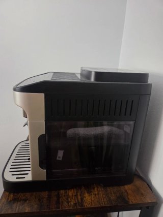 Cafetera DeLonghi Magnifica Evo