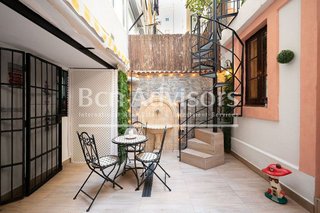 Dúplex en venta en El Poble Sec - Parc de Montjuïc en Barcelona