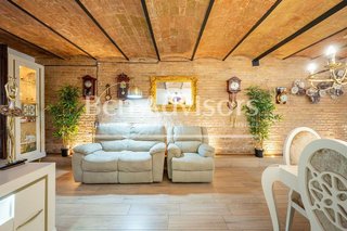 Dúplex en venta en El Poble Sec - Parc de Montjuïc en Barcelona