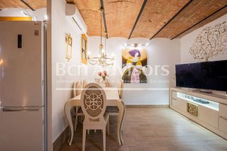 Dúplex en venta en El Poble Sec - Parc de Montjuïc en Barcelona
