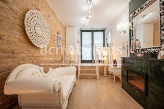 Dúplex en venta en El Poble Sec - Parc de Montjuïc en Barcelona