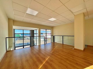 Local comercial en venta en Cabanillas del Campo