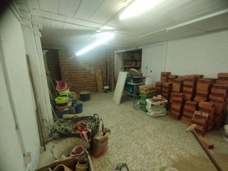 Local comercial en venta en La Luz - El Torcal en Málaga