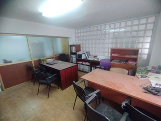 Local comercial en venta en La Luz - El Torcal en Málaga