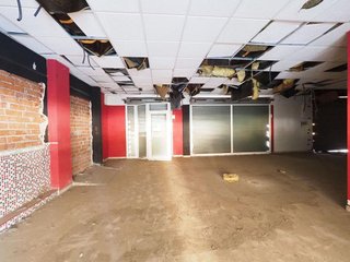 Local comercial en venta en Olesa de Montserrat
