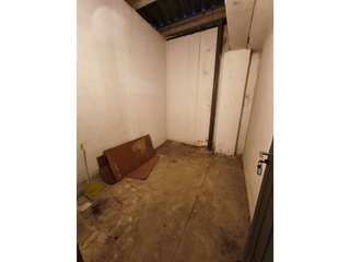 Garaje en venta en Eixample Sud – Migdia en Girona