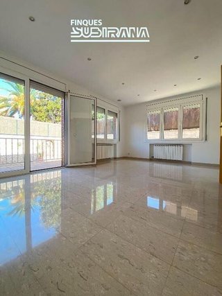 Chalet en venta en Les Comes en Igualada