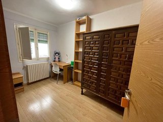 Piso en venta en Santo Domingo y San Martín  en Huesca