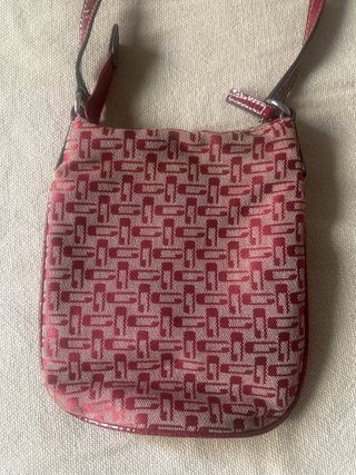 Bolso de tela Guess rojo