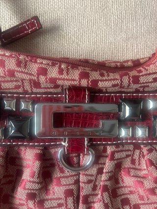 Bolso de tela Guess rojo