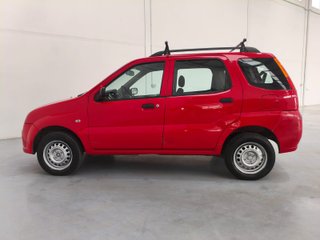 Suzuki Ignis 2005