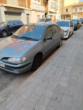 Renault Megane 1999