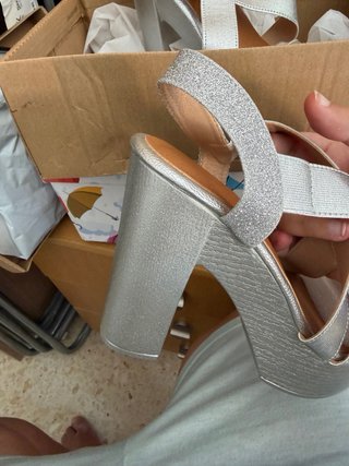 Zapatos tacón plataforma plateados