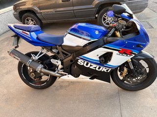 Suzuki GSXR 750 K5 20 Aniversario