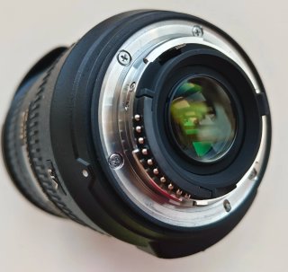 Objetivo Nikon AF-S 18-200mm VR II DX