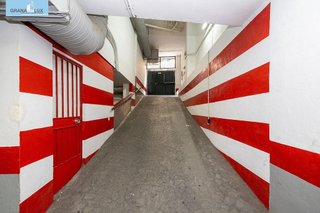 Garaje en venta en Camino de Ronda - Rosaleda en Granada