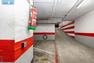 Garaje en venta en Camino de Ronda - Rosaleda en Granada