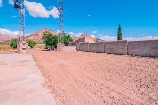 Nave industrial en venta en Santa Adela - Parque Leyva Loro en Atarfe