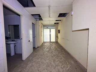 Local comercial en venta en Catalunya - Fontetes en Cerdanyola del Vallès