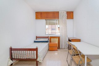 Piso en venta en San Francisco Javier en Granada