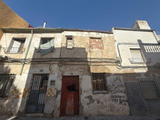 Casa pareada en venta en Ctra. Circunvalación - La Magdalena en Jaén