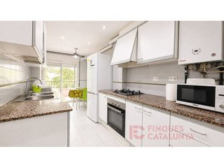 Piso en venta en Eixample Nord – La Devesa en Girona