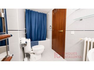 Piso en venta en Eixample Nord – La Devesa en Girona