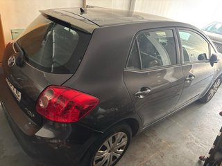 Toyota Auris 2012