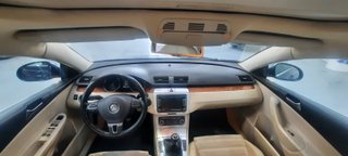 Volkswagen Passat 2010