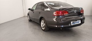 Volkswagen Passat 2011