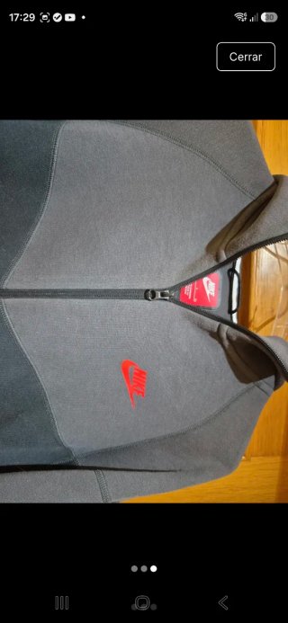 Sudadera Nike Tech Negra y Gris Logo Rojo