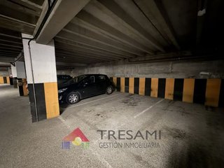 Garaje en venta en Zona Teatro Campoamor en Oviedo