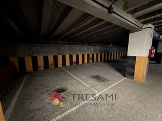 Garaje en venta en Zona Teatro Campoamor en Oviedo