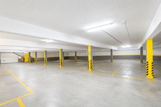 Garaje en venta en Guarda (A)