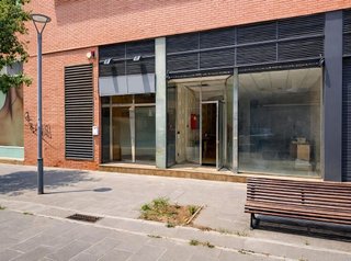 Local comercial en venta en Via Europa - Parc Central en Mataró
