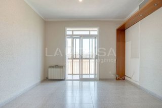 Piso en venta en La Verneda i la Pau en Barcelona