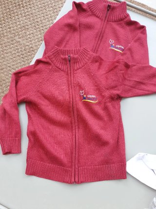 Lote Ropa Colegio Hélade Talla 4/5/6