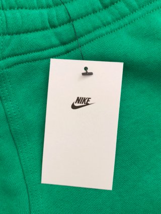 Pantalón chándal Nike verde Talla M