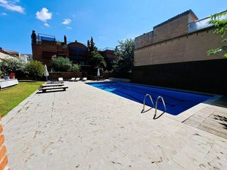 Casa pareada en alquiler en Horta en Barcelona