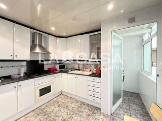 Piso en venta en Artigas - Llefià en Badalona