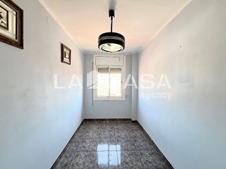 Piso en venta en Artigas - Llefià en Badalona