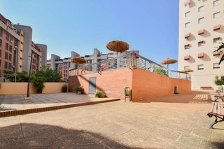 Piso en venta en Cerrillo de Maracena - Periodistas en Granada