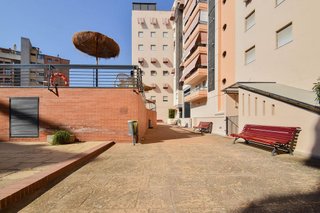 Piso en venta en Cerrillo de Maracena - Periodistas en Granada