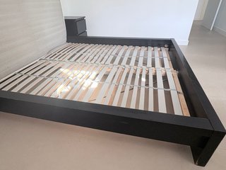 Cama IKEA + Colchón + Somier + Mesillas