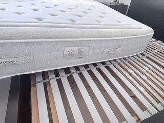 Cama IKEA + Colchón + Somier + Mesillas